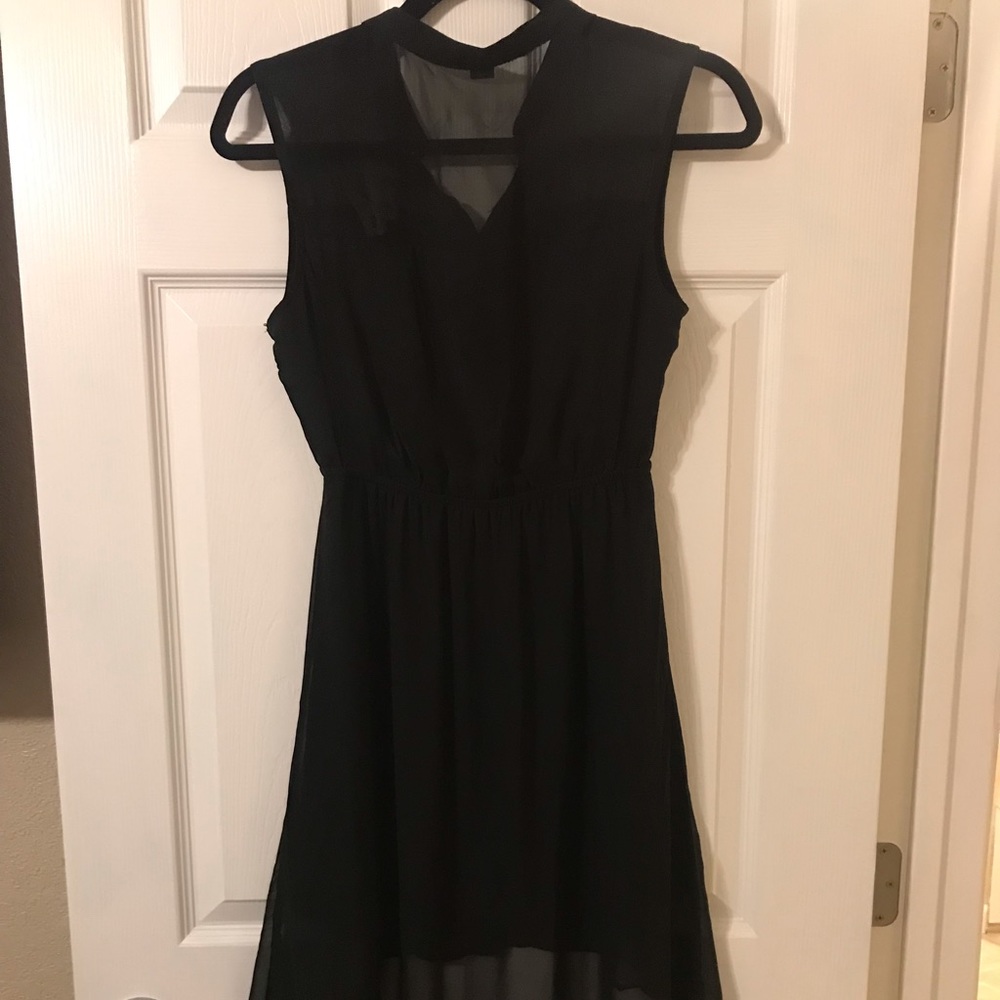 Button Front Dress - Picture 2 of 4